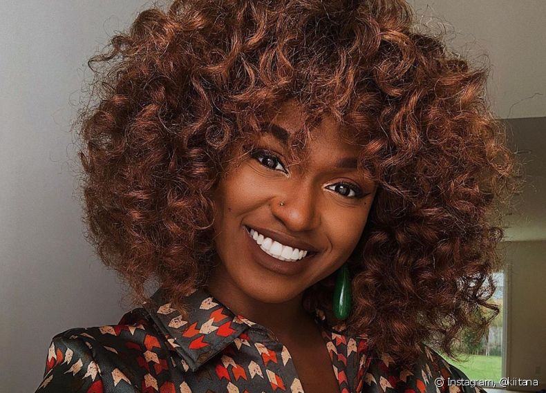 mechas para cabelo cacheado