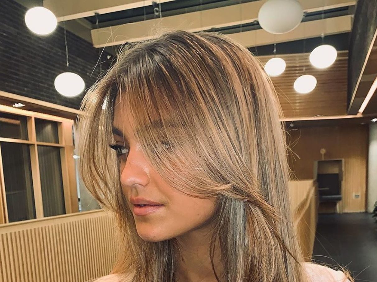 franja longa cacheada