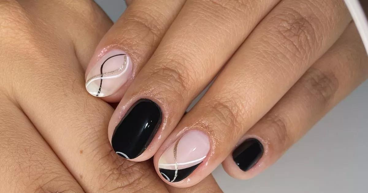 unhas curtas peroladas