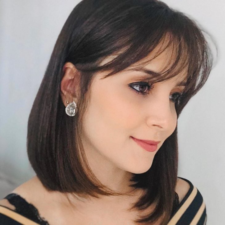 long bob com franja reta