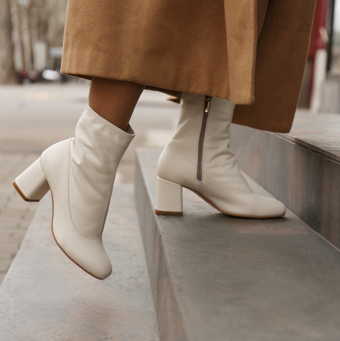 ideias de looks com bota branca