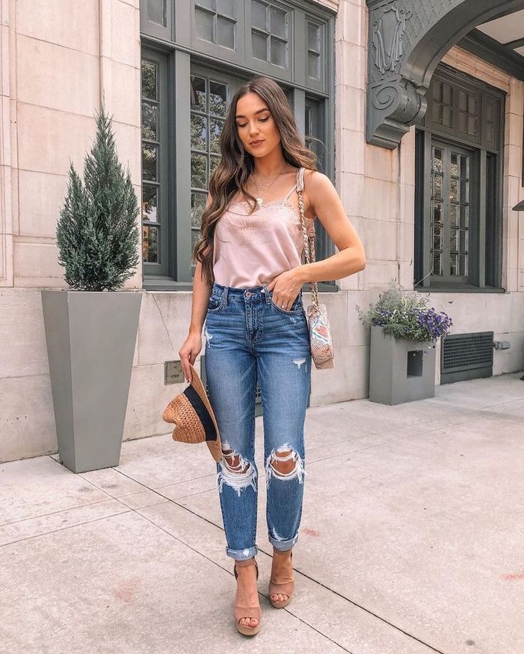 combinações com calça jeans mom
