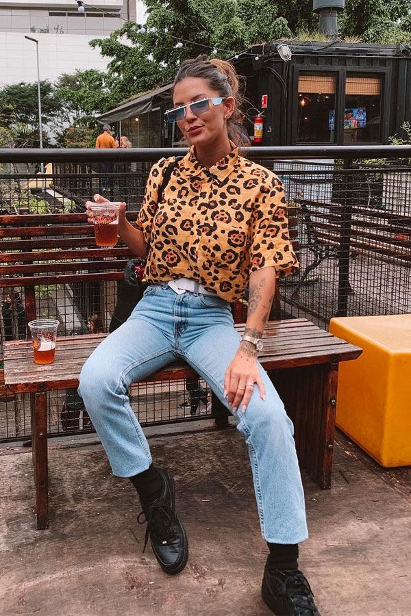 looks com camisa de botão manga curta homem