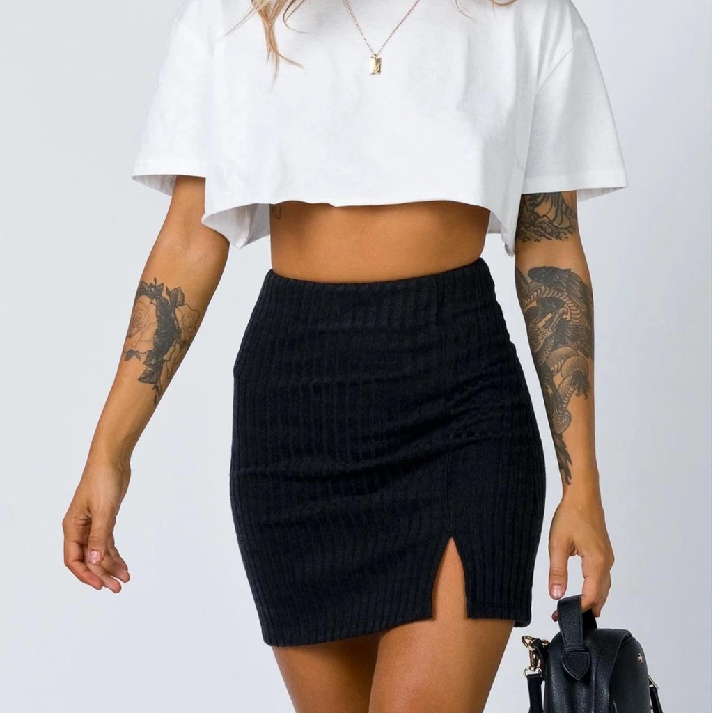 saia preta casual