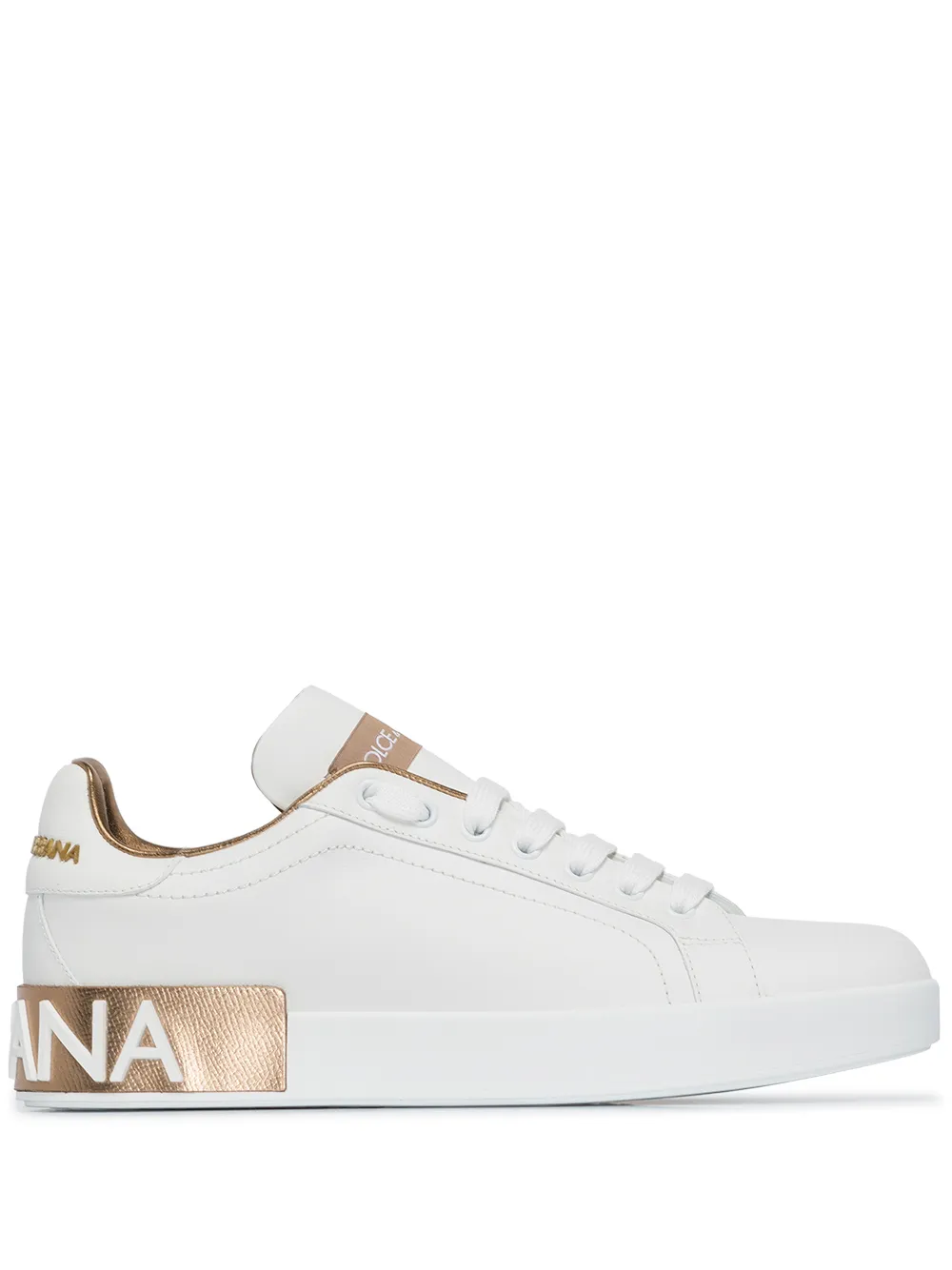 combinações com tênis Dolce & Gabbana branco