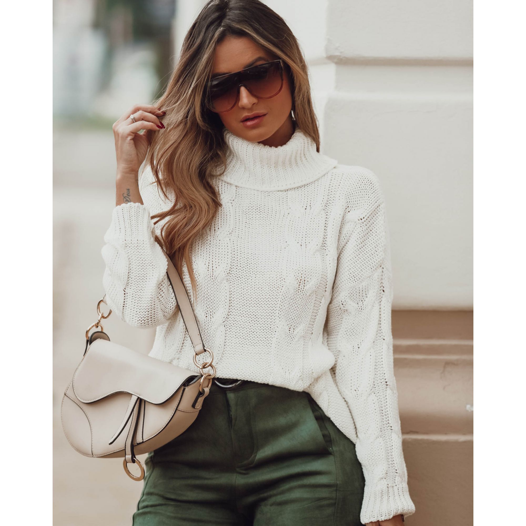 look monocromático branco