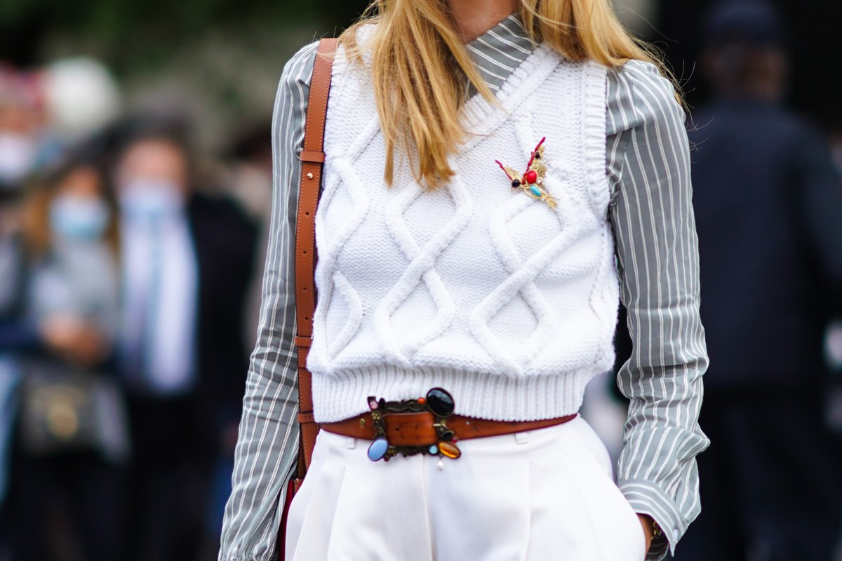 tricot branco elegante