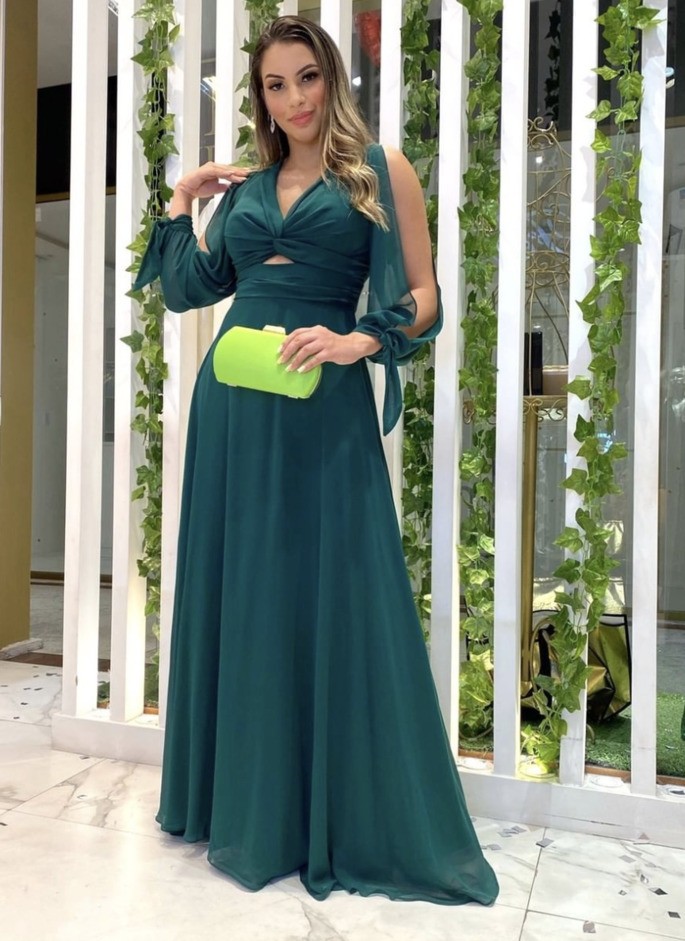 roupa para casamento a noite convidada plus size