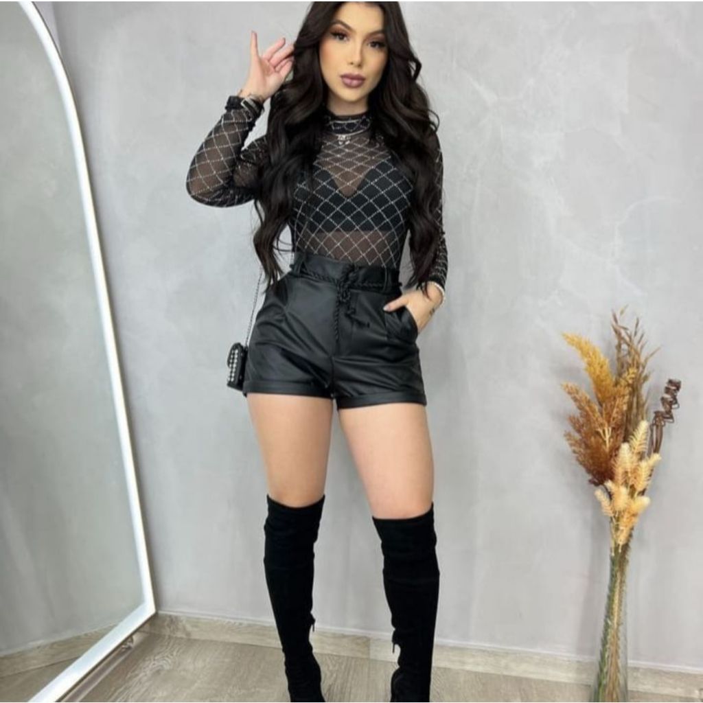 shorts de couro para balada