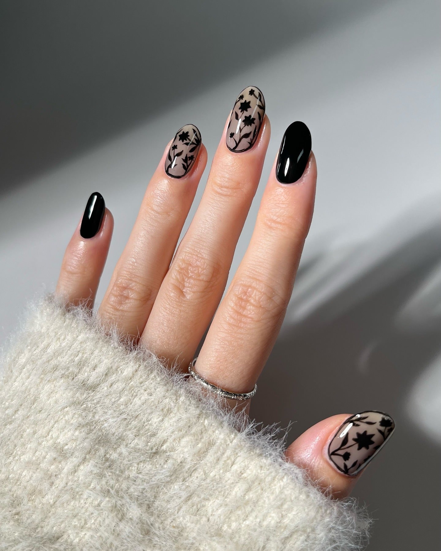 unhas efeito olho de gato