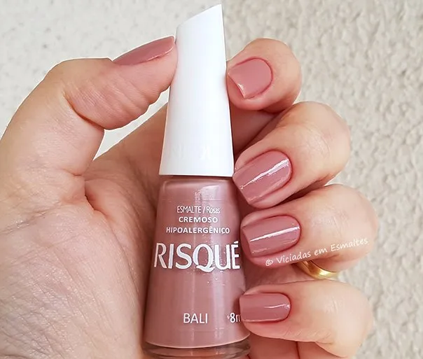 esmalte nude rosado