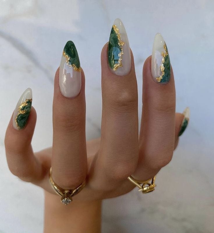 dourado e tons terrosos