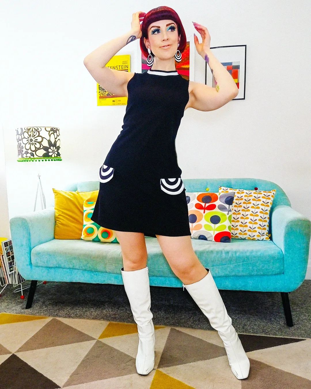acessórios anos 60 feminino