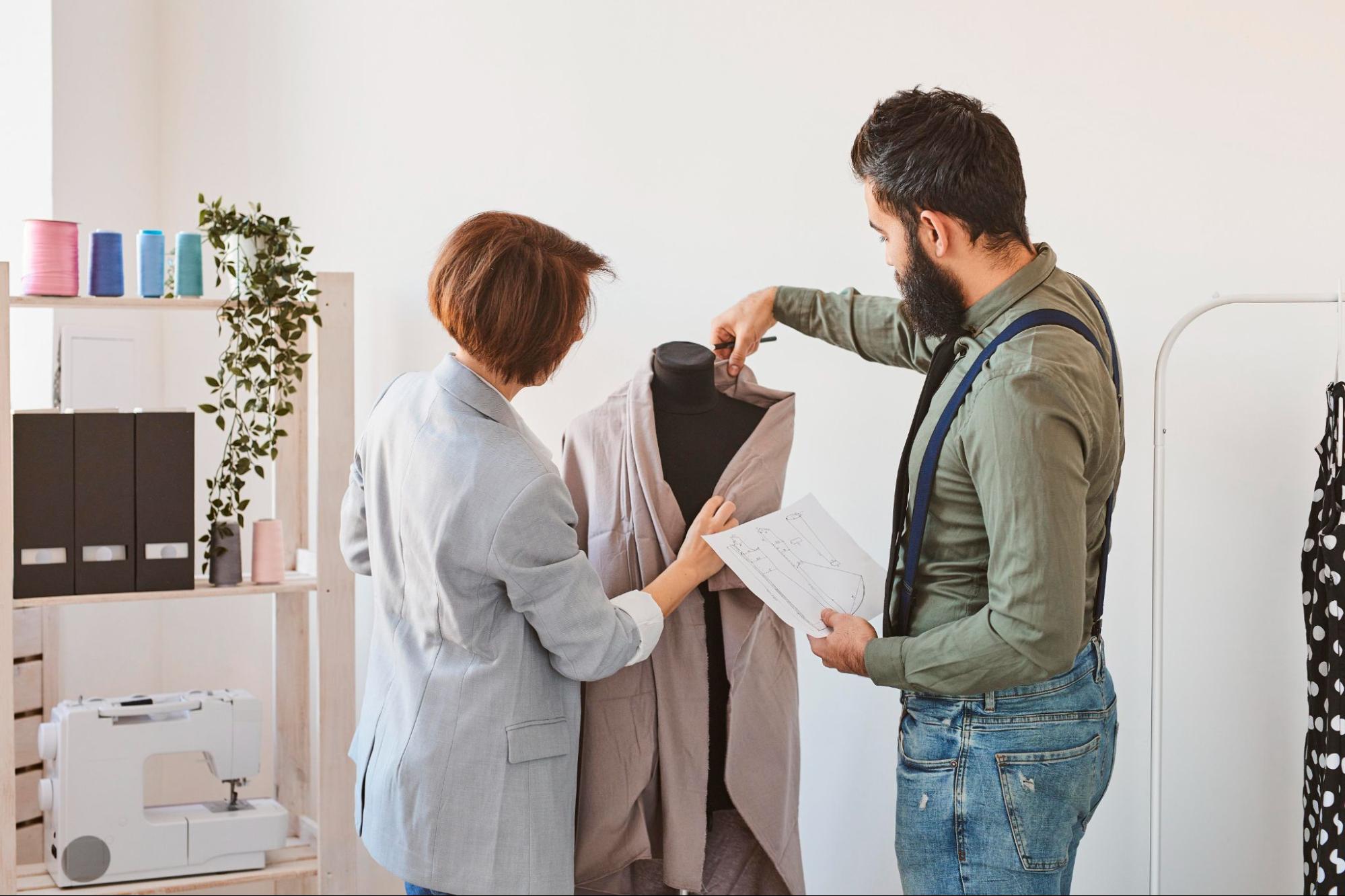 diferença stylist e estilista