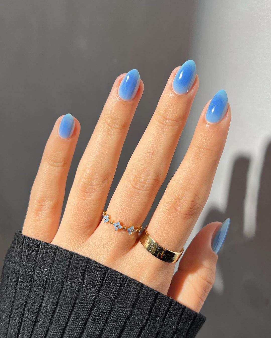 unhas amendoada curta