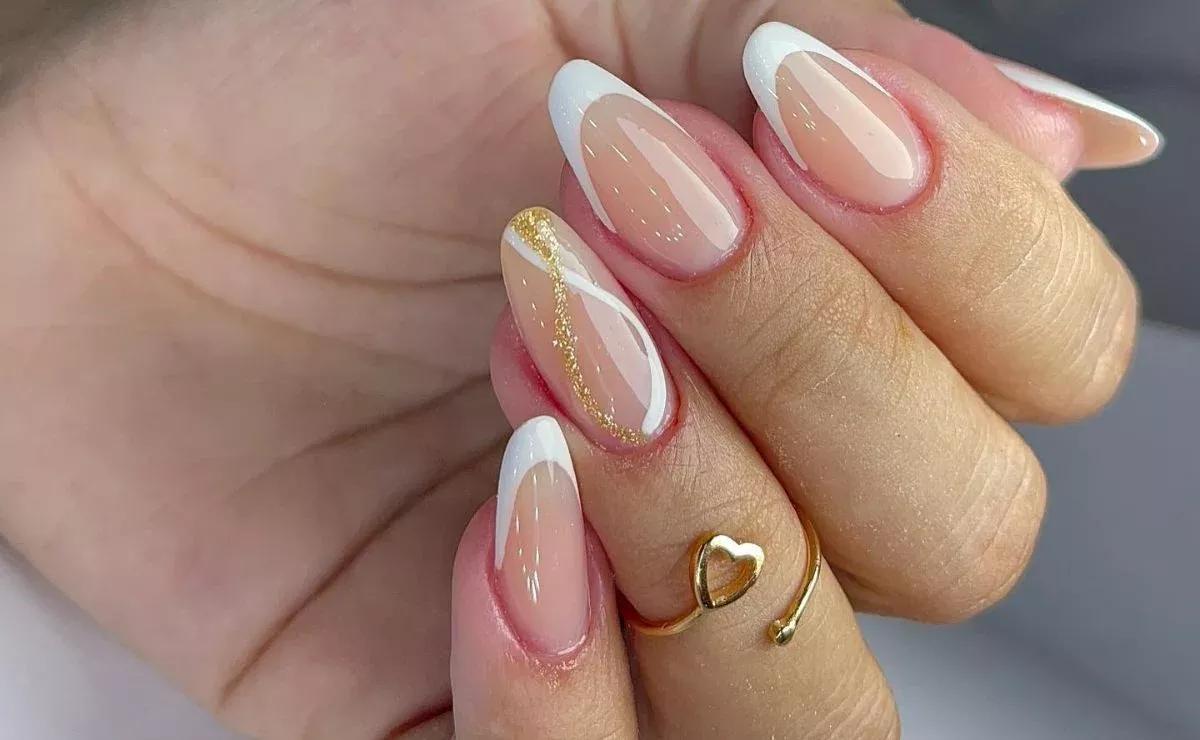 formato almond unhas curtas