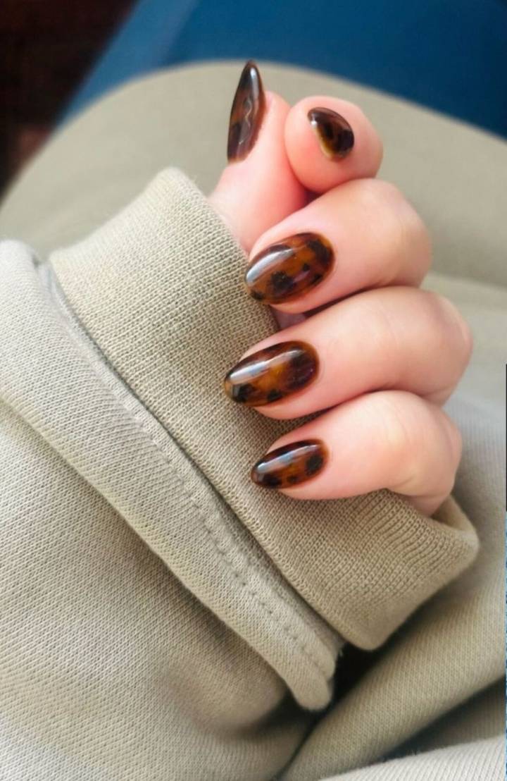 unha almond curta nude