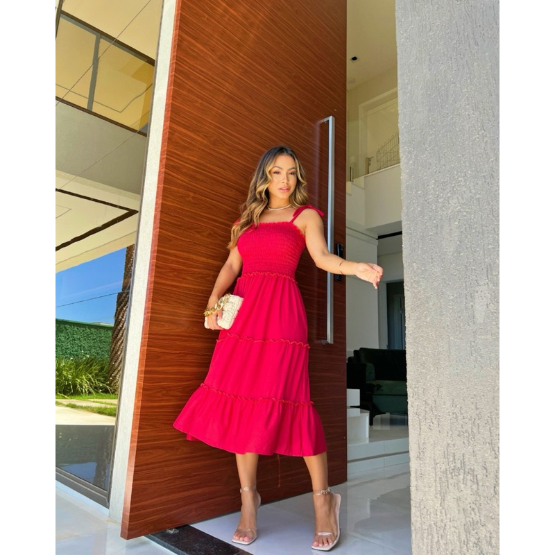 vestido elegante minimalista